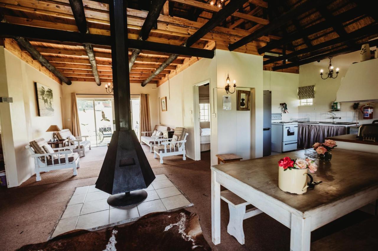 Valley Lakes Chalets アンダーバーグ エクステリア 写真